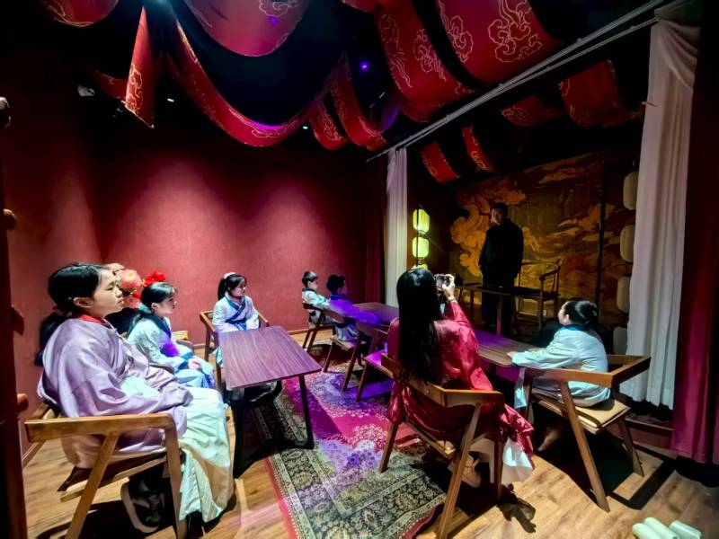 乌拉特前旗互动剧场策划